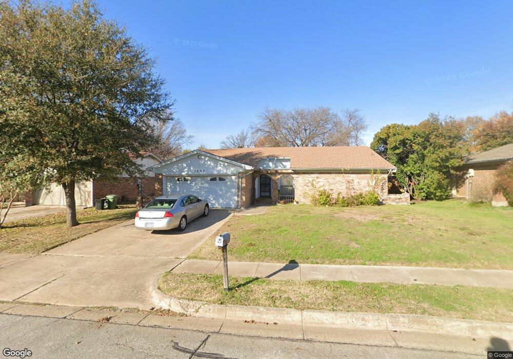 2609 Greenwood Ct, Bedford, TX 76021 - photo 1