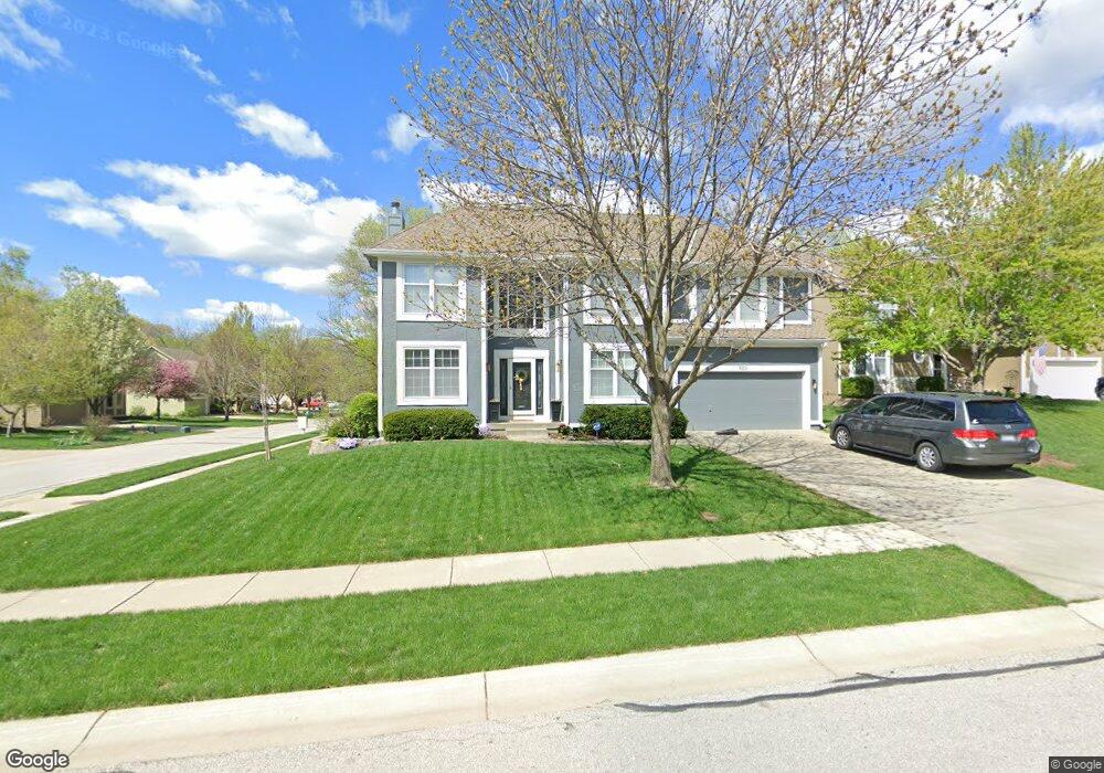 5312 Mullen Rd, Shawnee, KS 66216 - photo 1