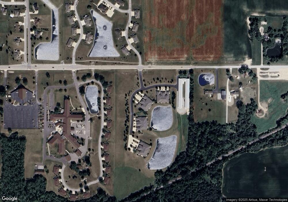 1222 N High Pointe Ct, Bluffton, IN 46714 - photo 1