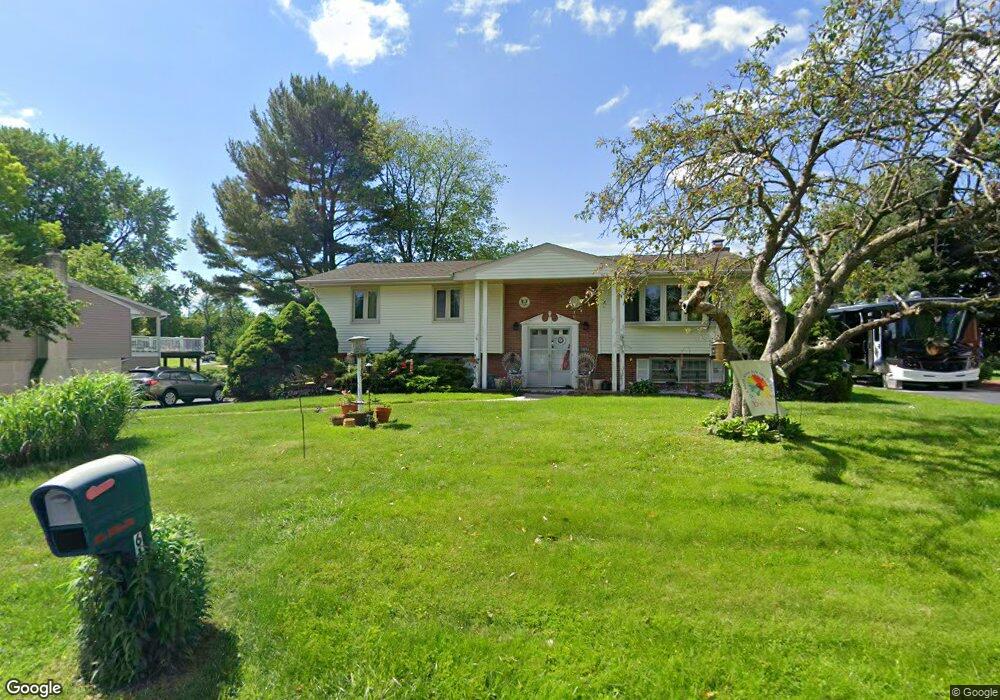 6164 Fairway Ln, Allentown, PA 18106 - photo 1