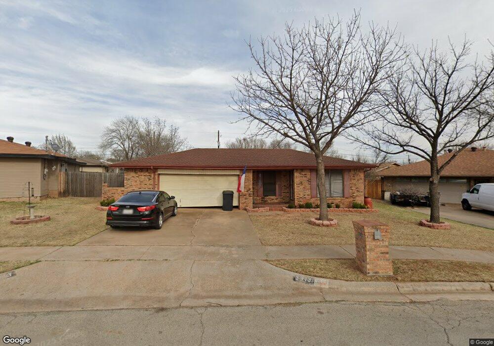 3913 Parker Blvd unit IOWA, Wichita Falls, TX 76302 - photo 1