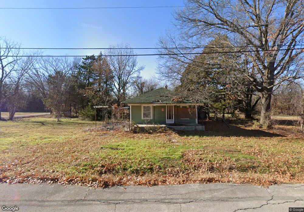 1109 S 24th St, Parsons, KS 67357 - photo 1