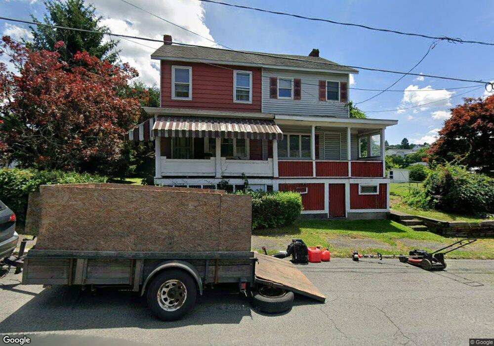 42 W Ridge St, Coaldale, PA 18218 - photo 1