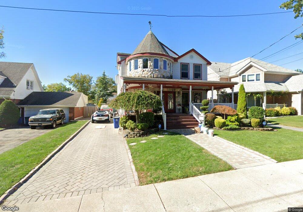 22 Waterside Pkwy, Staten Island, NY 10308 - photo 1