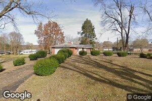 19 Oak St, Vanceburg, KY 41179