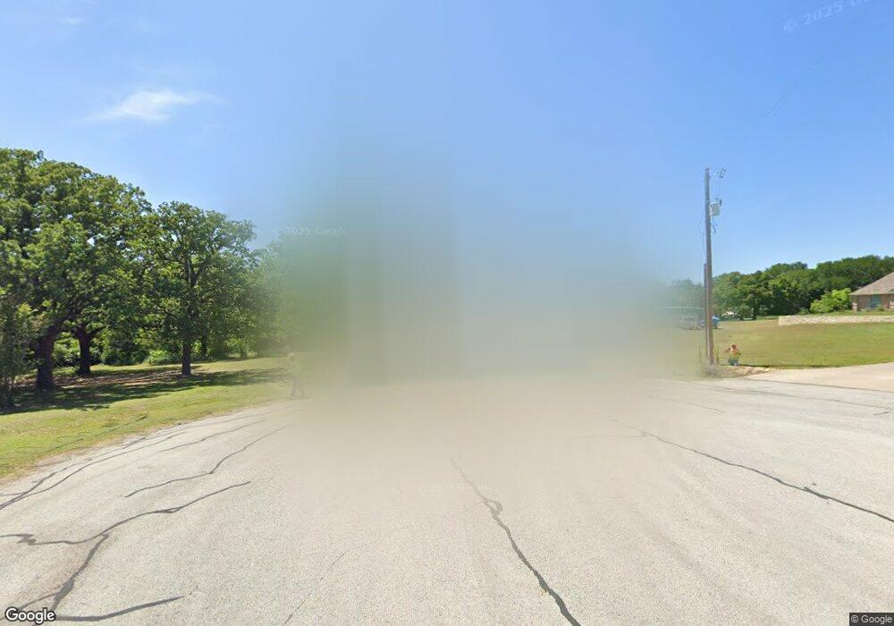 801 Maggard Ct, Azle, TX 76020 - photo 1