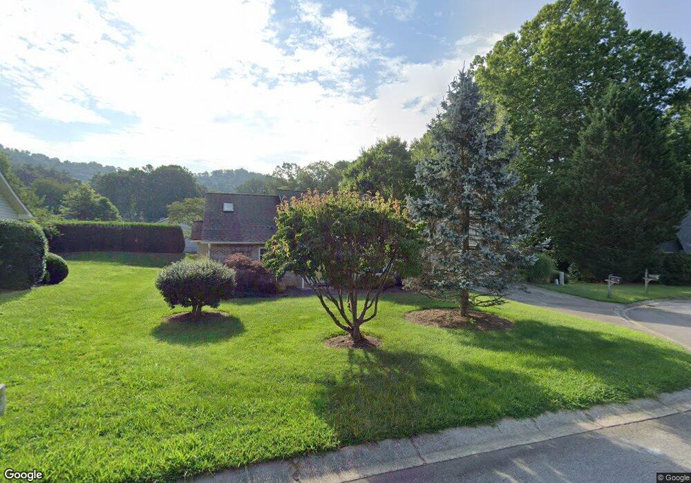 6 Gatehouse Ct, Asheville, NC 28803 - photo 1