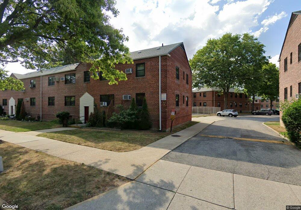 8023 Shore Pkwy unit 1, Howard Beach, NY 11414 - photo 1