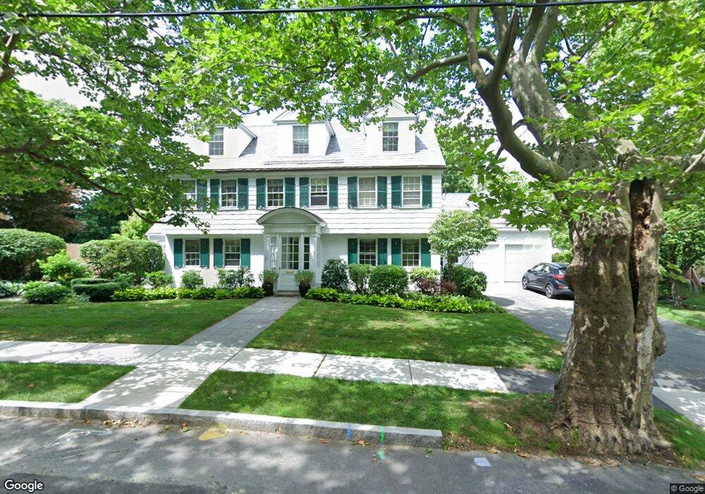 166 Walnut Hill Rd, Chestnut Hill, MA 02467 - photo 1