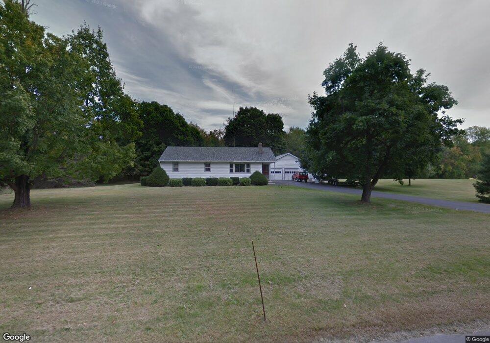 21 Howe Rd, Hudson, NY 12534 - photo 1