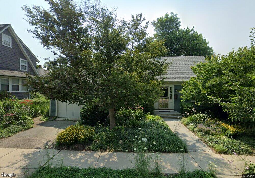 11 Apthorp St, Quincy, MA 02170 - photo 1