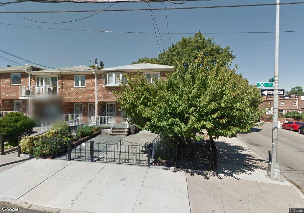 20-50 36 Th St unit 1 STFLOOR, New York City, NY 11105 - photo 1