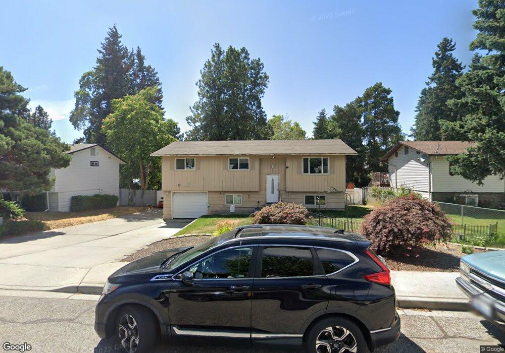 202 Ridgemont Dr, East Wenatchee, WA 98802 - photo 1