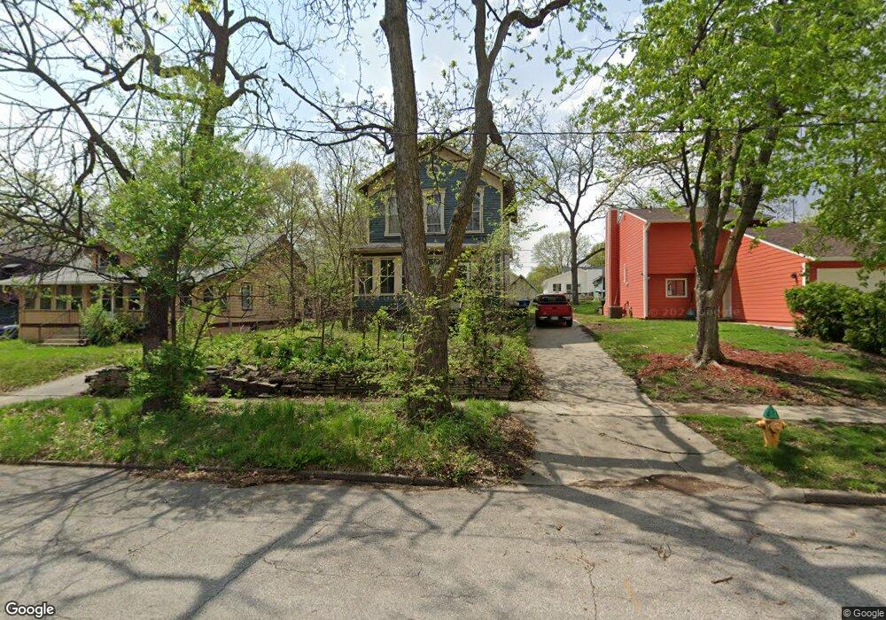 674 25th St, Des Moines, IA 50312 - photo 1