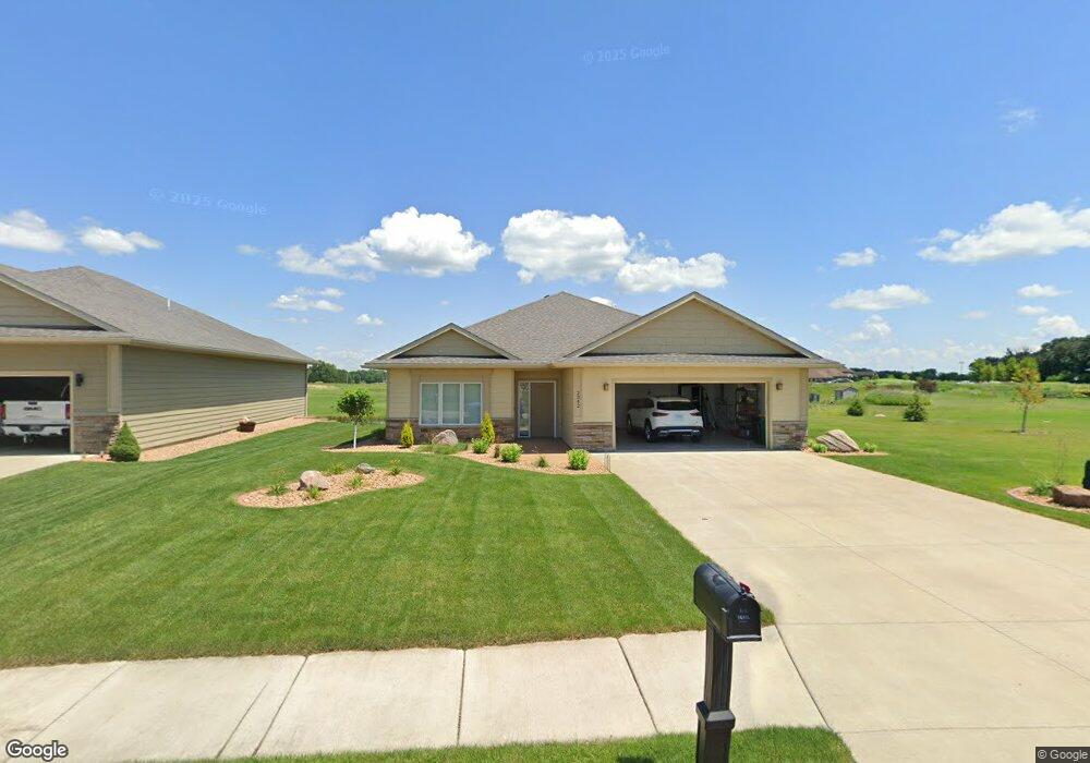 2342 W 9th St, Albert Lea, MN 56007 - photo 1