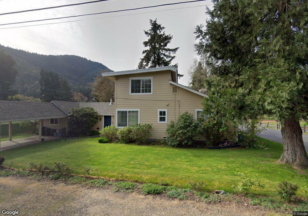 2003 SE Portola Dr, Grants Pass, OR 97526 - photo 1