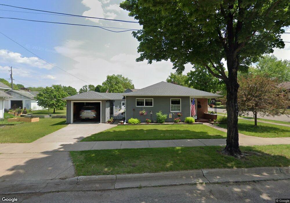 227 S 3rd St, Tomahawk, WI 54487 - photo 1