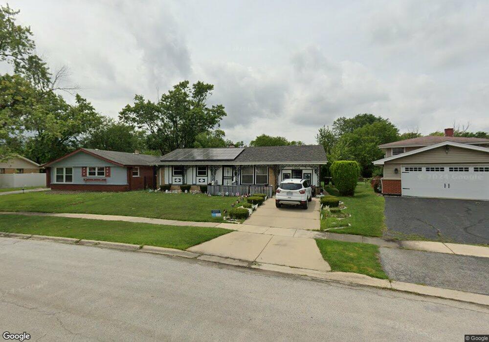 17204 Elm Dr, Hazel Crest, IL 60429 - photo 1