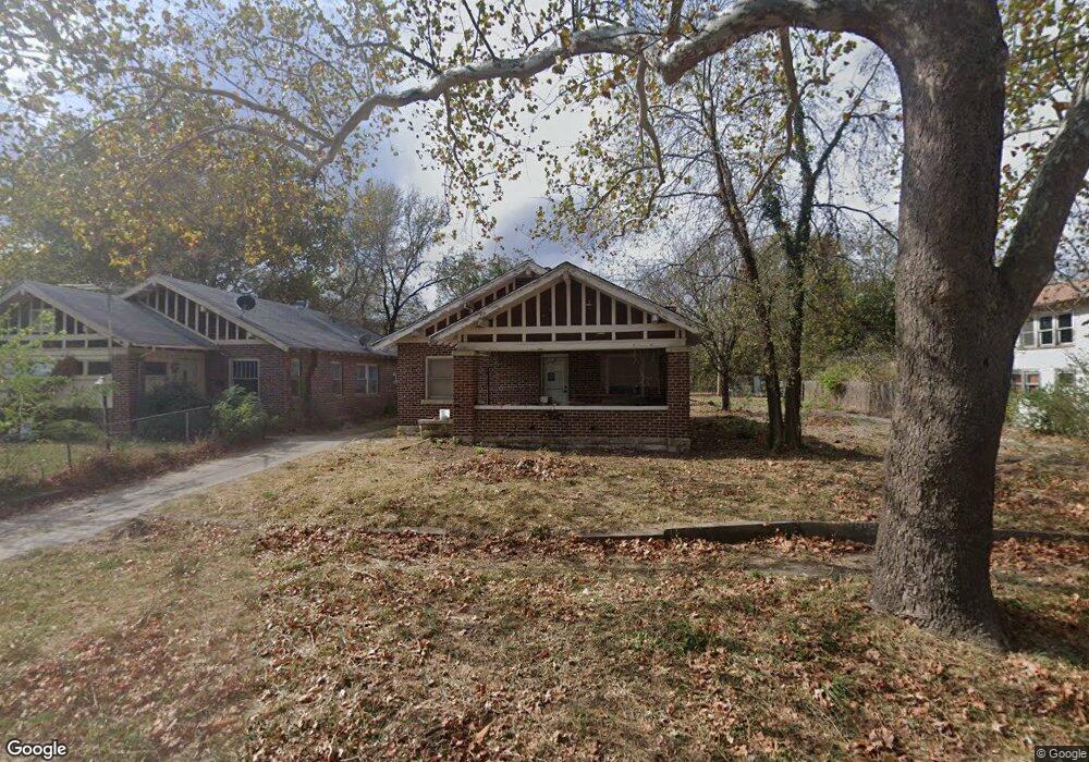 1110 N Alabama Ave, Okmulgee, OK 74447 - photo 1