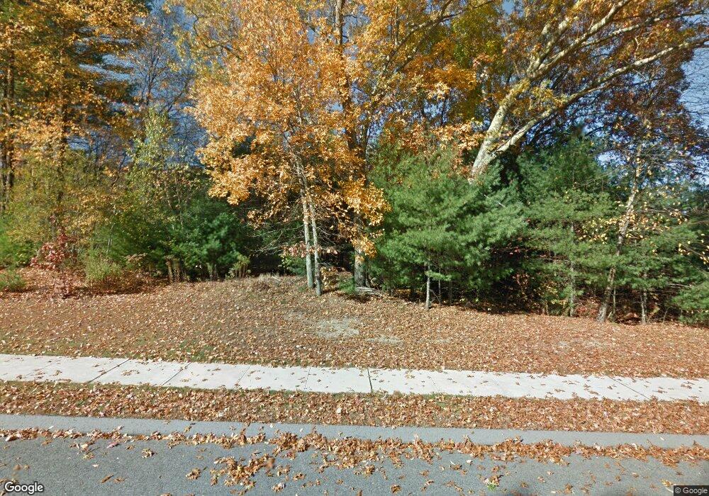 27 Olde Carriage Ln, Douglas, MA 01516 - photo 1