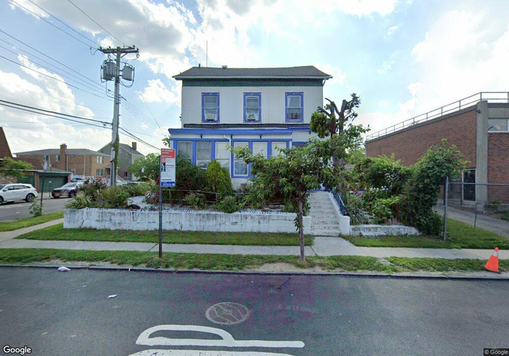 12-28 150th St unit 2, Flushing, NY 11357 - photo 1