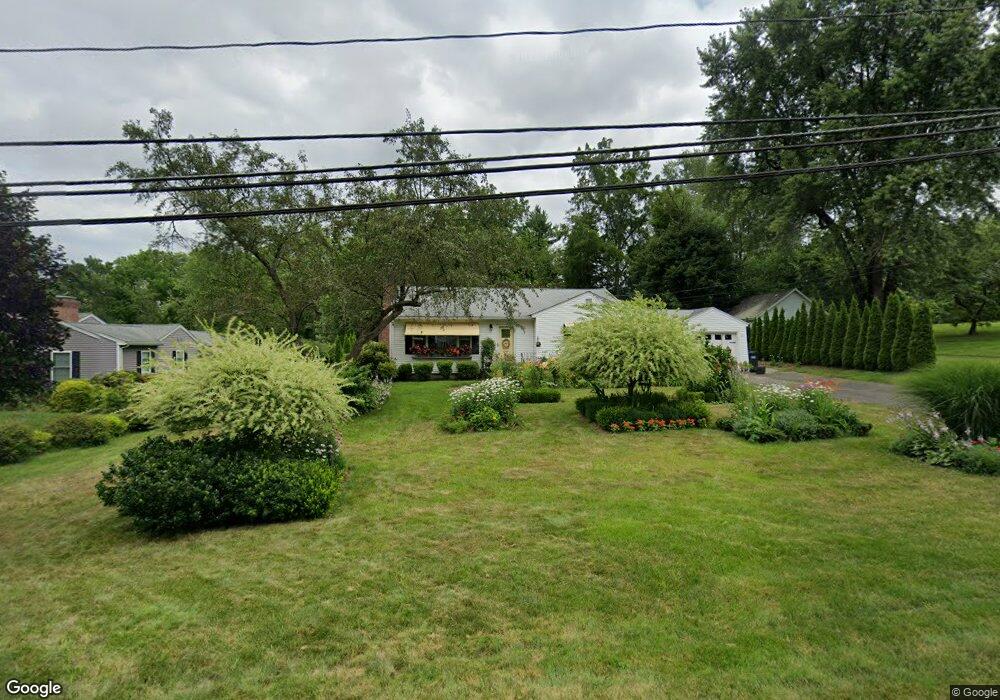 34 Russell Ave, Suffield, CT 06078 - photo 1