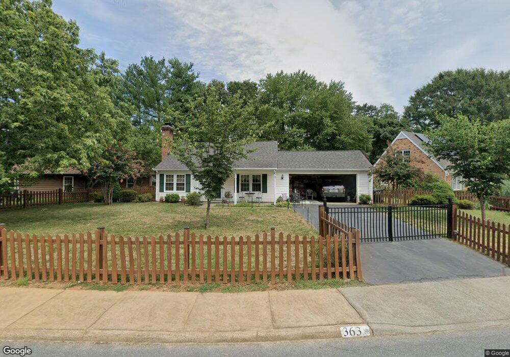 363 Minor Ridge Rd, Charlottesville, VA 22901 - photo 1