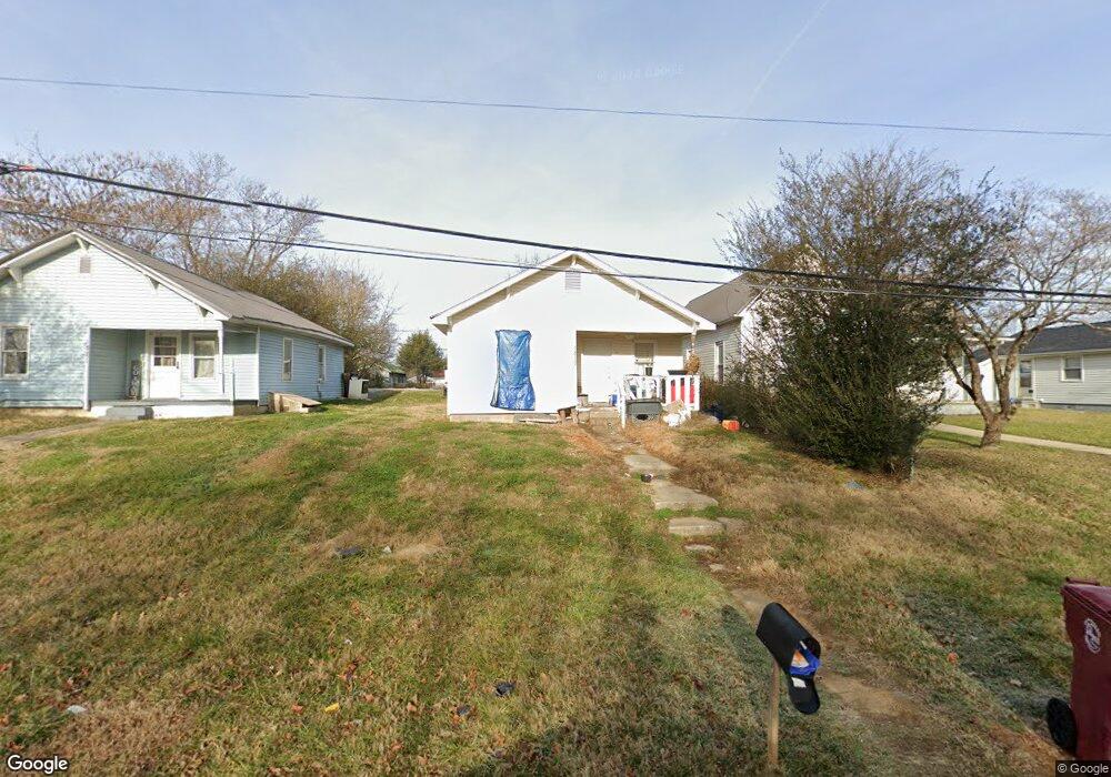 1813 E Millard St, Johnson City, TN 37601 - photo 1