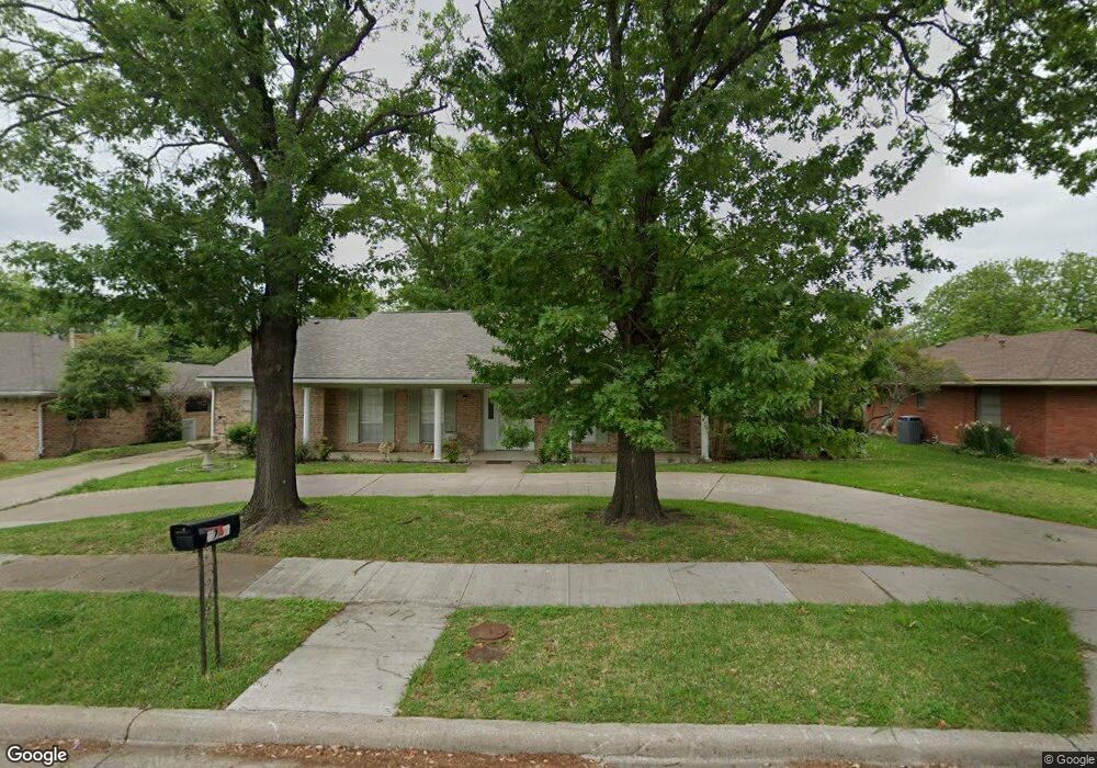 1703 Charlottsville Dr, Ennis, TX 75119 - photo 1