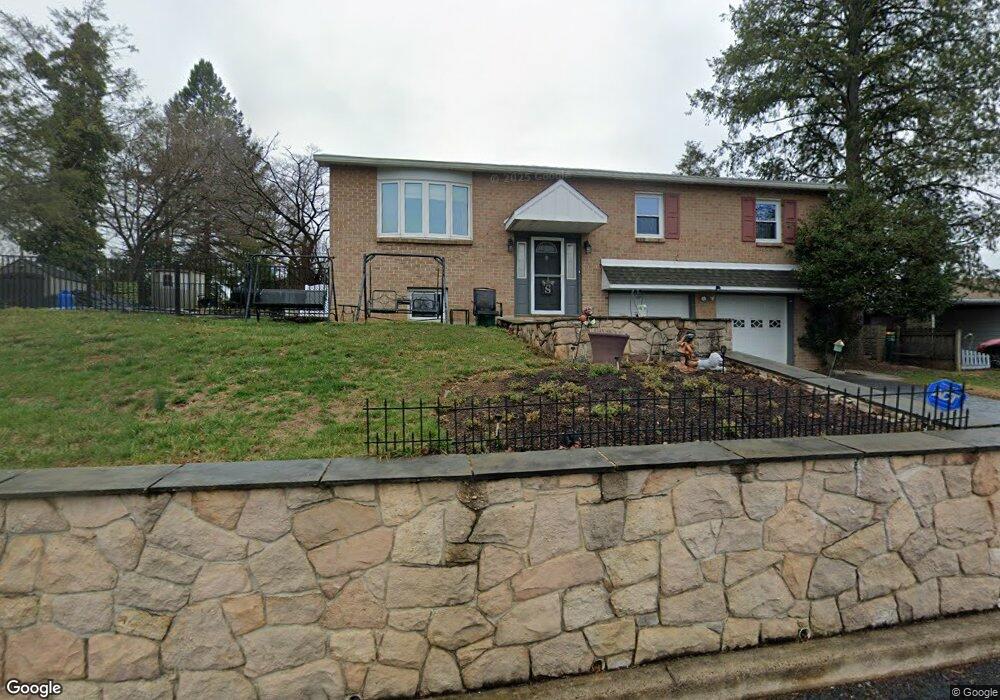 2347 Girard Ave, Reading, PA 19609 - photo 1