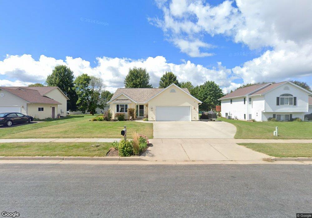 2306 Deblene Ln, Eau Claire, WI 54703 - photo 1