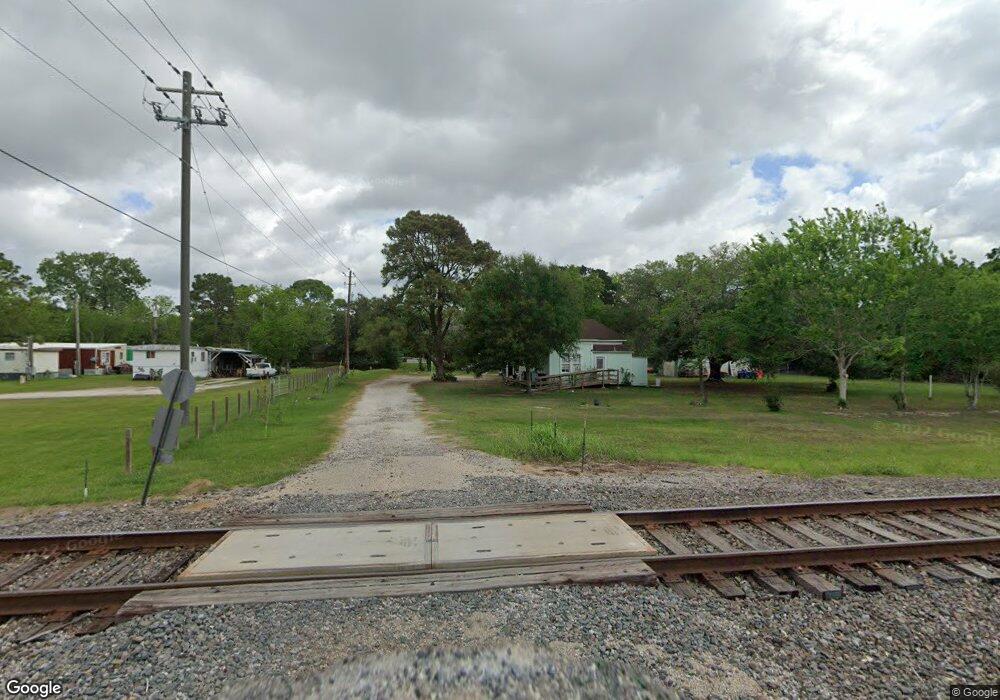 2825 Sycamore Ave, Bay City, TX 77414 - photo 1