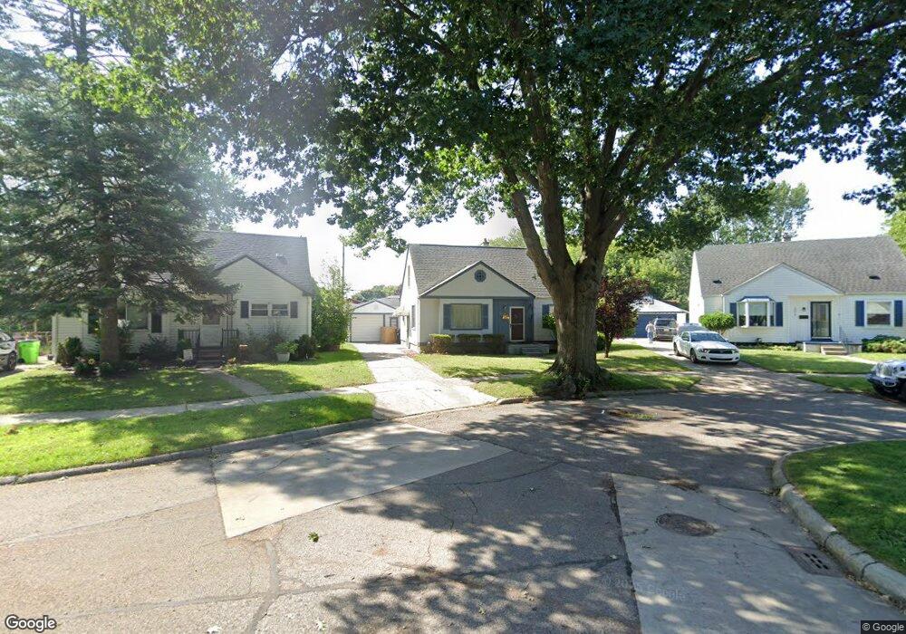 16690 Sarmorr St, Roseville, MI 48066 - photo 1