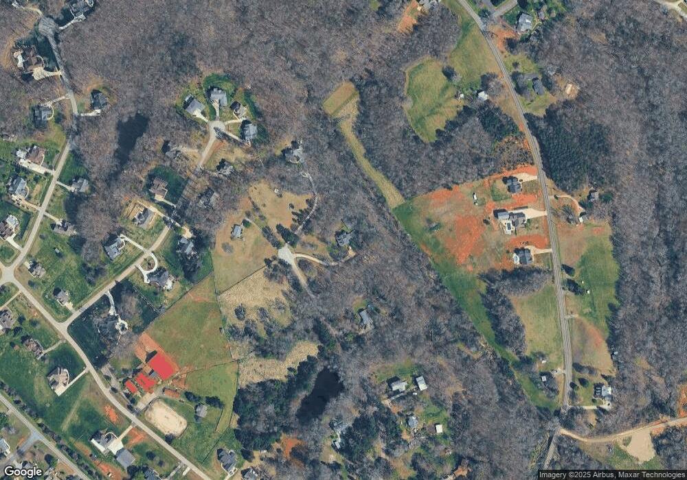 275 Shadow Lakes Dr, Clover, SC 29710 - photo 1