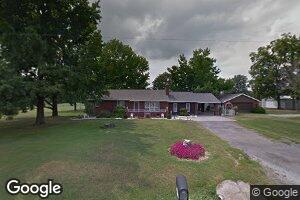 643 S Locust St, Tamaroa, IL 62888