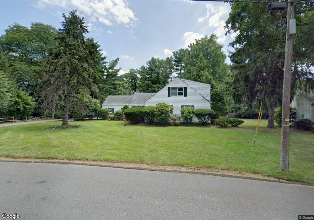 16 Manor Rd, Harrington Park, NJ 07640 - photo 1