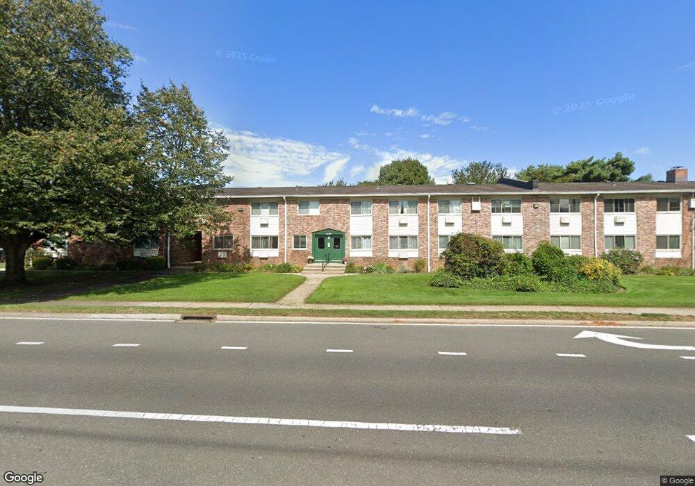 2453 Union Blvd unit 38B, Islip, NY 11751 - photo 1