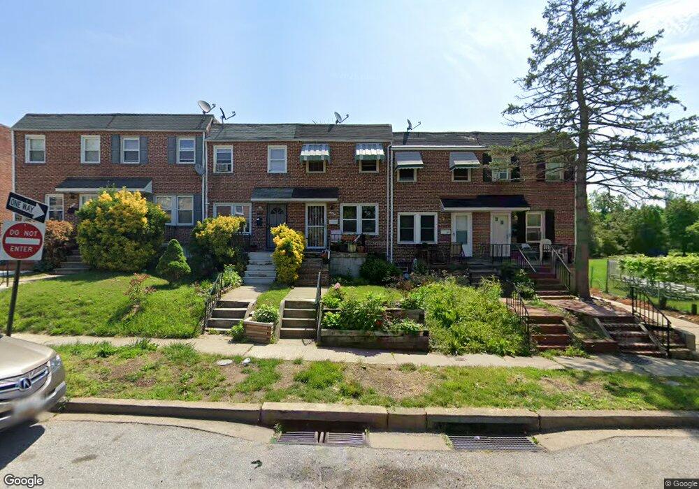 383 Marydell Rd, Baltimore, MD 21229 - photo 1