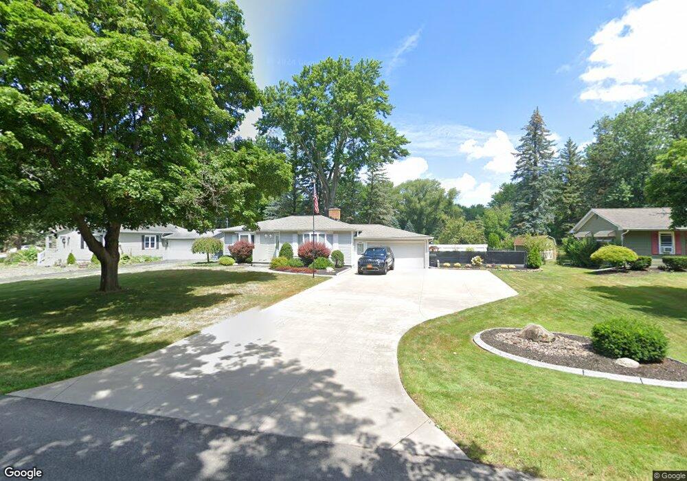 3271 Evergreen Dr, North Tonawanda, NY 14120 - photo 1