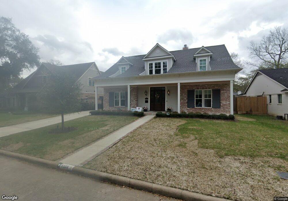 5006 Hollow Bend Ct, Houston, TX 77018 - photo 1