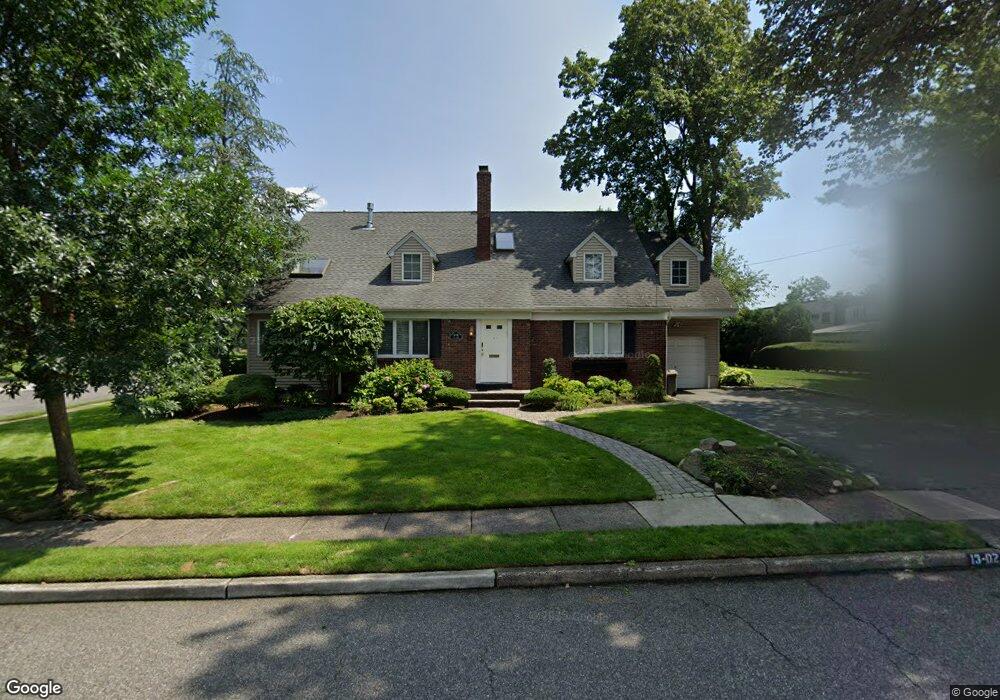 13-02 Ivy Ln unit 1X, Fair Lawn, NJ 07410 - photo 1