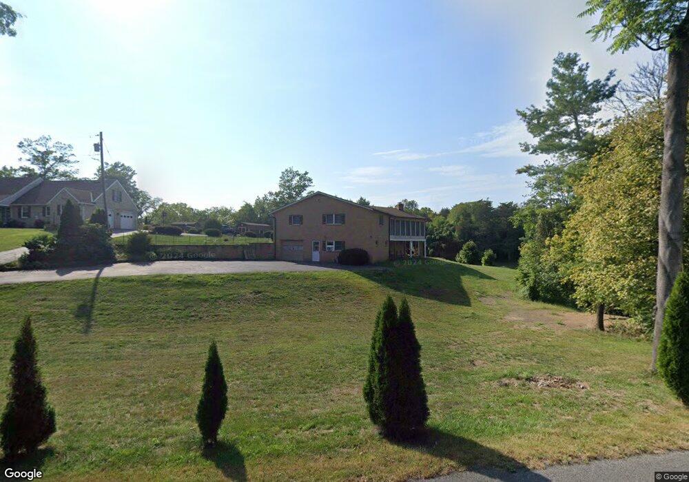 11517 Grant Shook Rd, Greencastle, PA 17225 - photo 1