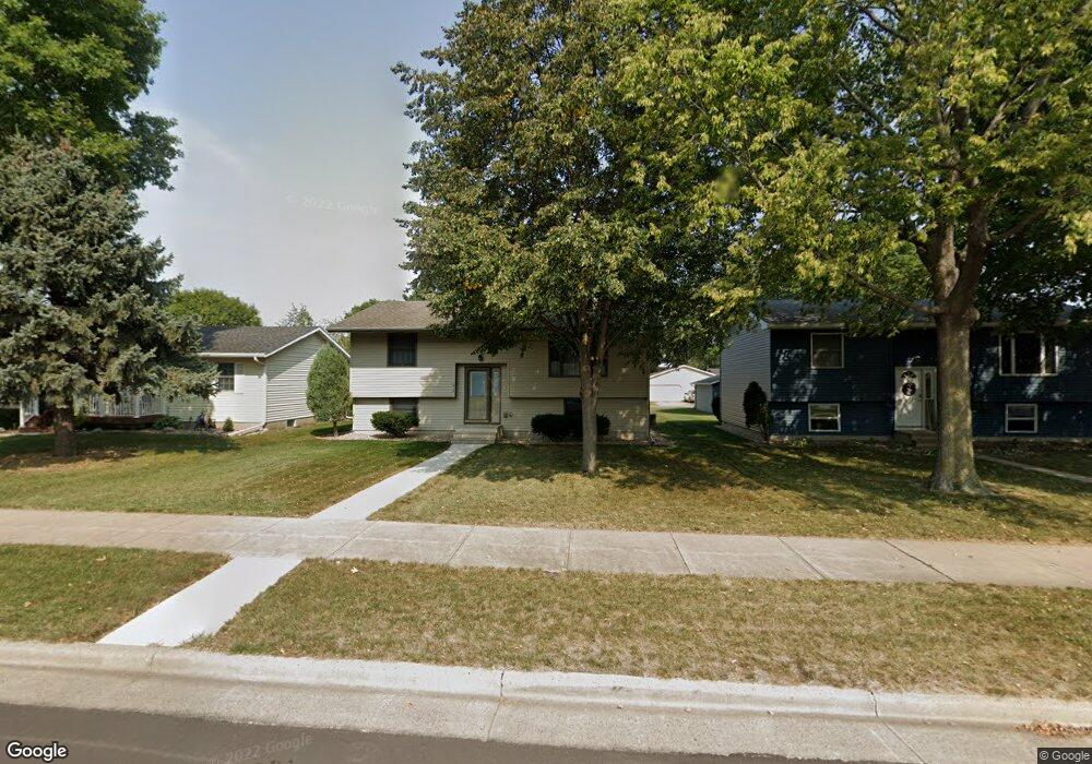 1612 N Franklin St, New Ulm, MN 56073 - photo 1