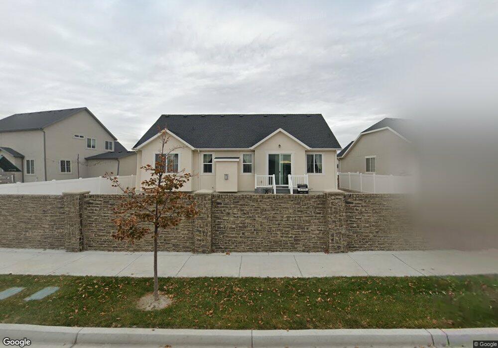 1402 W Ledgebrook Ln, Lindon, UT 84042 - photo 1