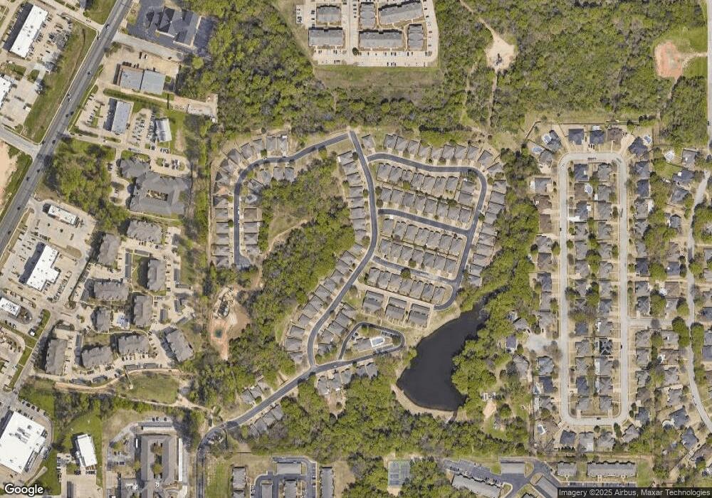 5704 Hollybrook Dr, Tyler, TX 75703 - photo 1