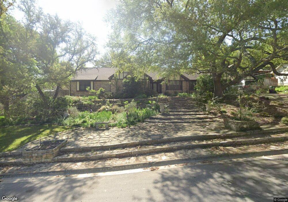 405 Oakridge Dr, San Marcos, TX 78666 - photo 1