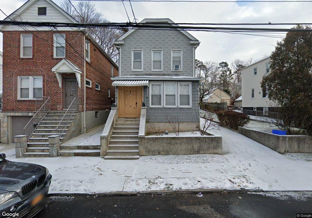 124 King Ave, Yonkers, NY 10704 - photo 1