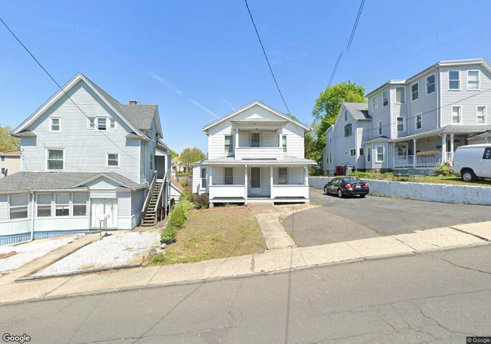 198 Maple St unit 2nd floor, Naugatuck, CT 06770 - photo 1