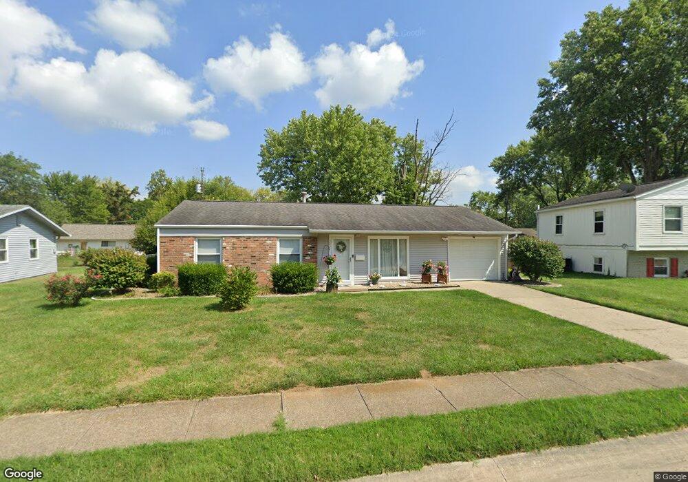 3031 Streamside Dr, Columbus, IN 47203 - photo 1