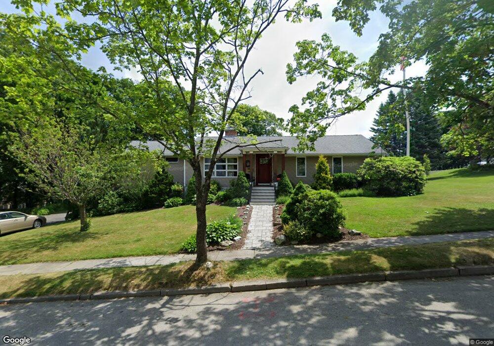 15 Kenilworth Rd, Worcester, MA 01602 - photo 1